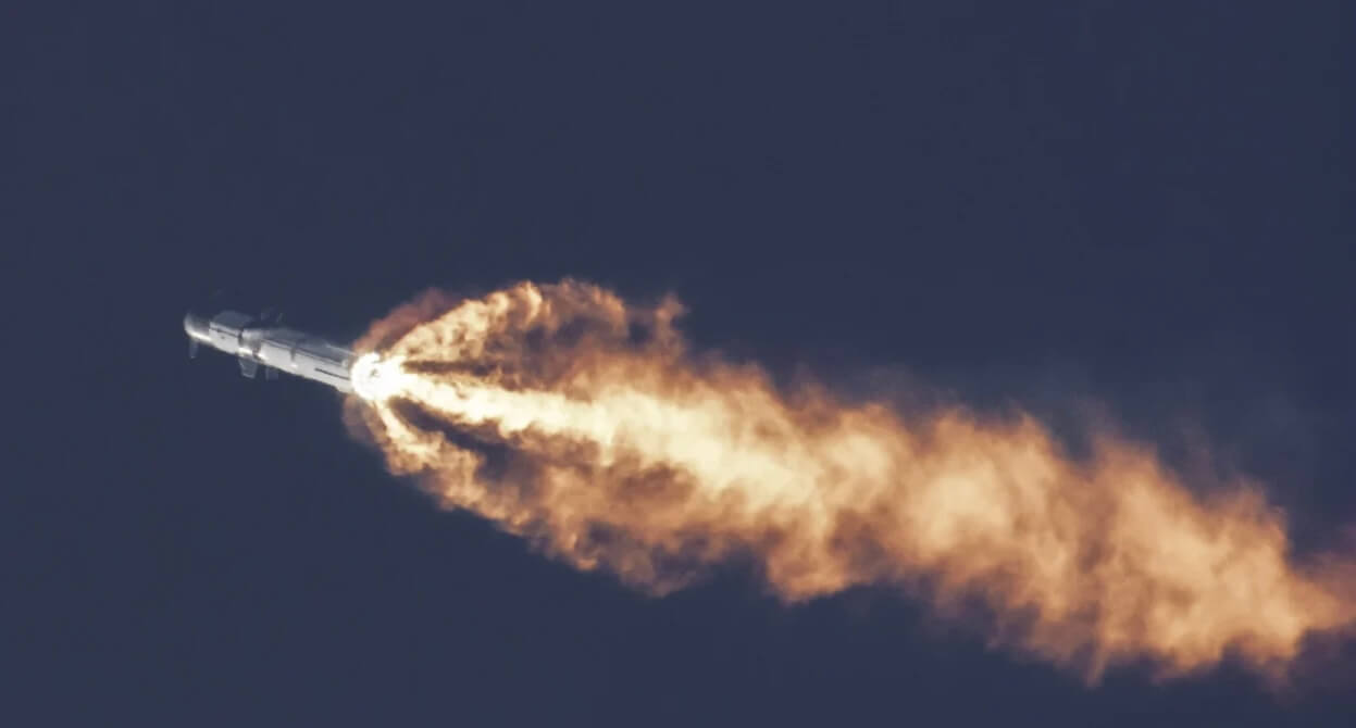 Explosión starship